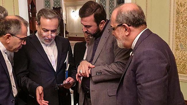 Iran Sedang Meninjau Usulan Oman Terkait Perundingan Nuklir
